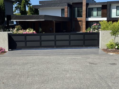 TG13 Aluminum Cantilever Gate with Glass Infill in Tsawwassen