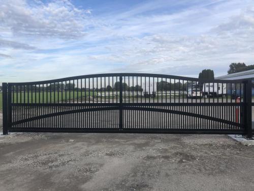TG298 Residential Aluminum cantilever gate in Richmond