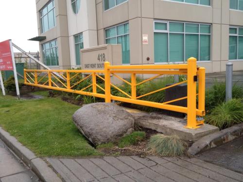 TG383 Cantilever gate-Steel pickets in Vancouver