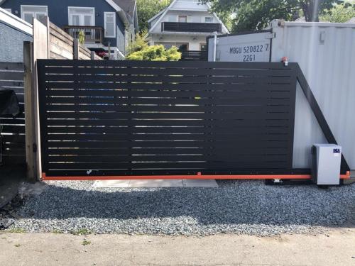 TG769 Residential aluminum cantilever gate in Vancouver